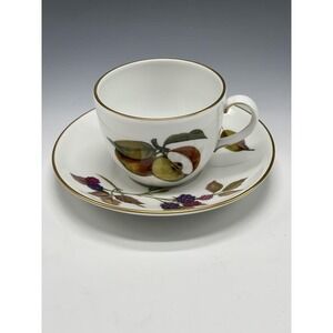 Royal Worcester Porcelain Gold Trim Evesham 6oz Teacup & Saucer Set Fruit C